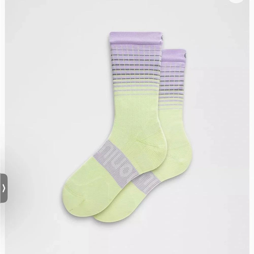lululemon power stride NWT crew socks, Wordmark, reflective,M, lavender yellow